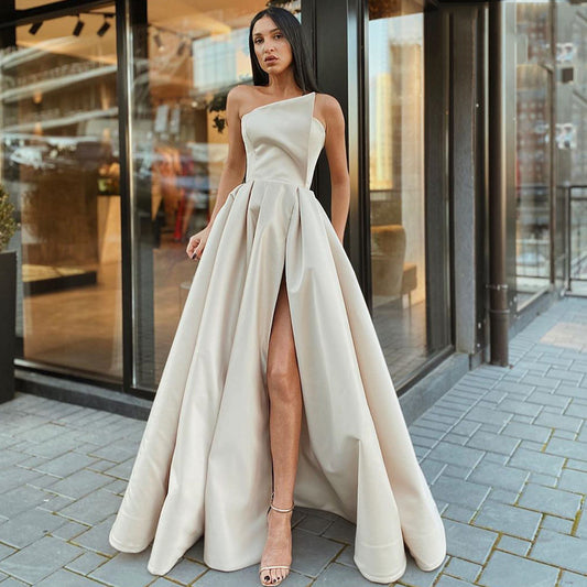 One-shoulder Tube Top Split Expansion Skirt Dress